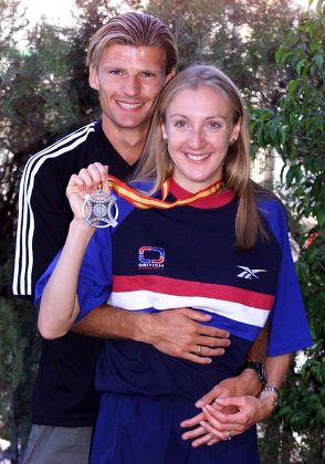 Seville World Athletics Championships 1999. Sevila '99. Great Britain's 10 000 Metre Silver Medalist Paula Radcliffe And Her Fiance Gary Lough.