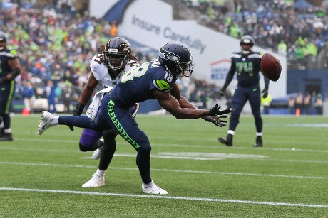 Seattle, WA, USA. 20th Oct, 2019. Baltimore Ravens running back Mark Ingram  II (21) runs the ball during a game between the Baltimore Ravens and  Seattle Huskies at CenturyLink Field in Seattle