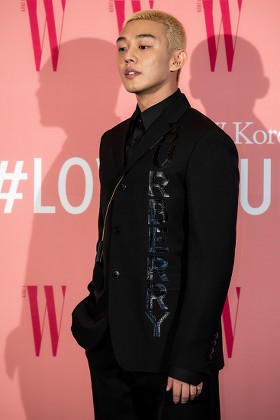 Breast cancer awareness campaign 'Love Your W' photocall, Seoul, South Korea - 25 Oct 2019
