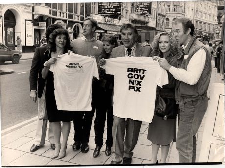 Demonstrations 1984 The Association Of Independent Film Producers Launch Major Campaign Today For Greater Government Support In The British Film Industry At The New Shaftesbury Club. Frankie Howerd Tim Pigot-smith Phyllis Logan Carol Drinkwater And C