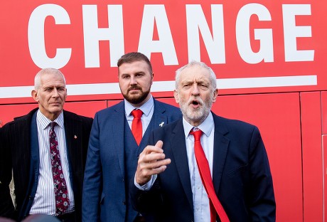 Labour Party Leader Jeremy Corbyn R Editorial Stock Photo - Stock Image ...