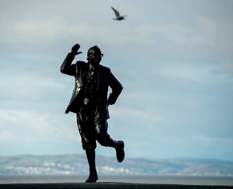 Eric Morecambe statue in Morecombe Bay, United Kingdom - 15 Nov 2019