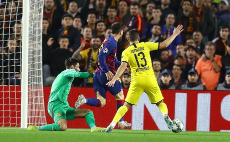 Lionel Messi Fc Barcelona Booked Diving Editorial Stock Photo - Stock ...