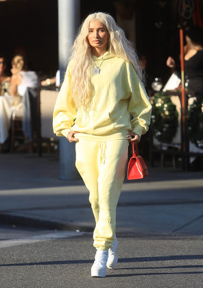 Outfits With Sweatpants, Hip hop fashion, Pia Mia