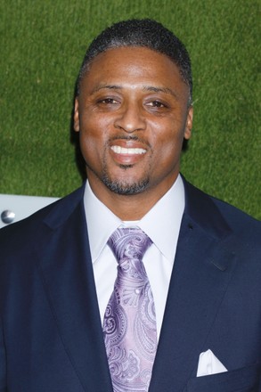 Warrick Dunn editorial stock image. Image of sports - 171746274