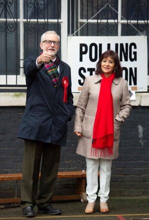 General Election, Polling Day, Voting, Pakeman Primary School, Islington North, London, UK - 12 Dec 2019