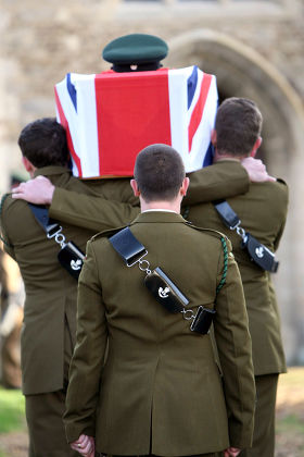 Soldier Carry Flagdraped Coffin Rifleman Andrew Editorial Stock Photo ...