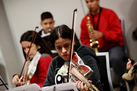 Young Musicians Orchestra Recycled Instruments Cateura Editorial Stock ...