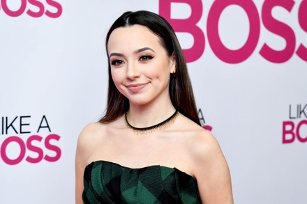 250 Veronica merrell Stock Pictures, Editorial Images and Stock Photos