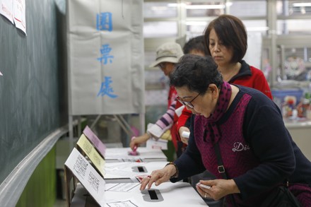 TAIWANESE CITIZENS CAST THEIR VOTES POLLING Editorial Stock Photo