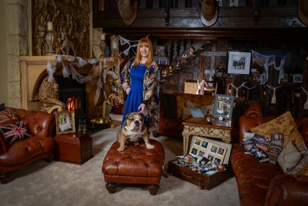 Yvette Fielding photoshoot, Cheshire, UK - 10 Oct 2019