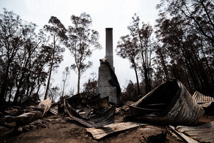 Bushfire recovery efforts in Mogo, Australia - 15 Jan 2020