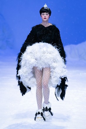 Guo Pei - Runway - Paris Haute Couture Fashion Week S/S 2020, France - 22 Jan 2020