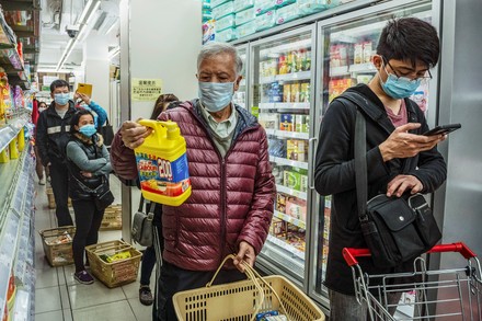 People Macau Buy Goods Supermarket Macau - Foto de stock de contenido  editorial: imagen de stock | Shutterstock