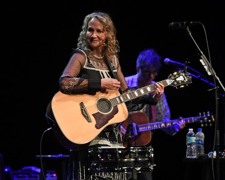 500 Joan osborne Stock Pictures, Editorial Images and Stock Photos