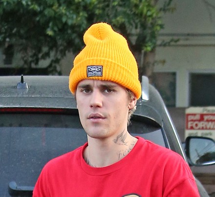 250 Orange beanie hat Stock Pictures 