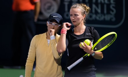 saisai zheng - Dubai Duty Free Tennis Championships