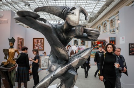 Art Russia fair opens in Moscow, Russian Federation - 20 Feb 2020