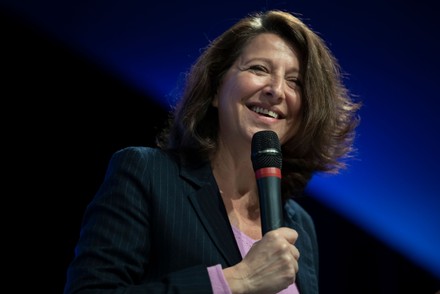 LREM candidate for Paris mayoralty Agnes Buzyn campaign rally, France - 26 Feb 2020