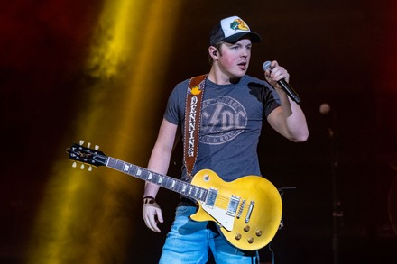 Dustin Lynch in concert at The Sylvee, Madison, Wisconsin, USA - 13 Feb 2020