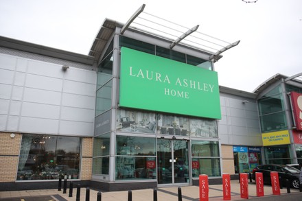Laura Ashley at Brent Cross Shopping Centre closing down, London, UK - 17 Mar 2020