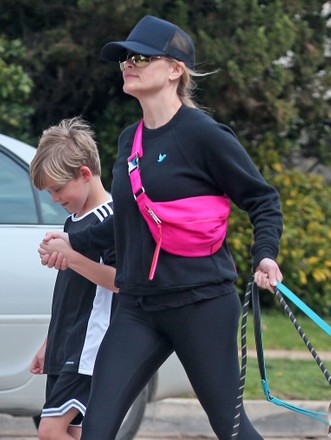 Reese Witherspoon out and about, Los Angeles, USA - 24 Mar 2020