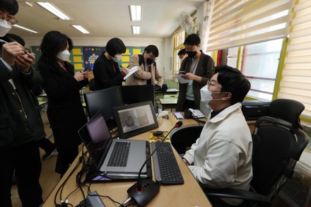 South Korean schools trial online classes as coronavirus pandemic threatens to foil re-opening, Seoul, Korea - 30 Mar 2020