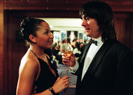 Ep 3137
Wednesday 20th March 2002
Cain is up to his usual tricks at the awards ceremony as he introduces himself as a businessman, flirting with Latisha and proceeds to order champagne. With Cain Dingle, as played by Jeff Hordley ; Latisha Daggert, as played by Danielle Henry.