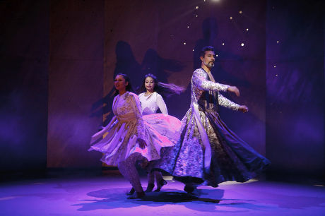 'Arabian Nights' Royal Shakespeare Company, Courtyard Theatre, Stratford-upon-Avon, Britain - 14 Dec 2009