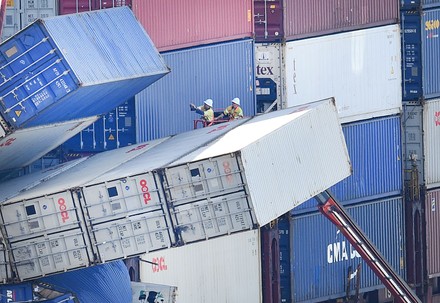Workers Logistics Company Qube Inspect Toppled Editorial Stock Photo ...