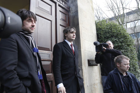 Pete Doherty at his careless driving trial, Gloucester Crown Court, Britain - 21 Dec 2009