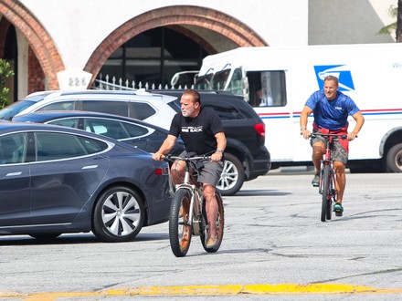 Arnold Schwarzenegger out and about, Los Angeles, USA - 04 Jun 2020