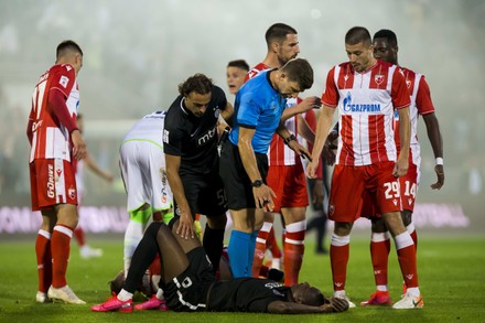 Players of FK Crvena zvezda applaud the fans after the team's