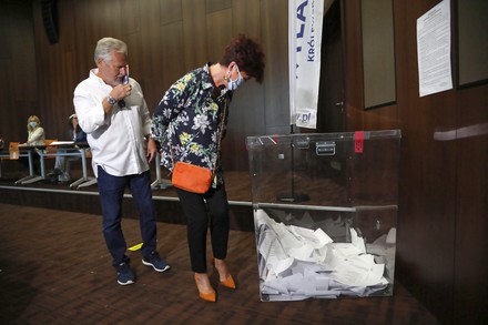 Poland's presidential elections voting, Warsaw - 28 Jun 2020