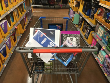 Orlando Usa School Supply Aisle Walmart Orlando Florida – Stock Editorial  Photo © Jshanebutt #405402526