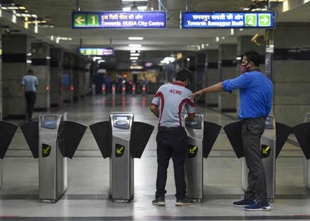 Dmrc Worker Sanitizes Premisis Model Town Editorial Stock Photo - Stock ...