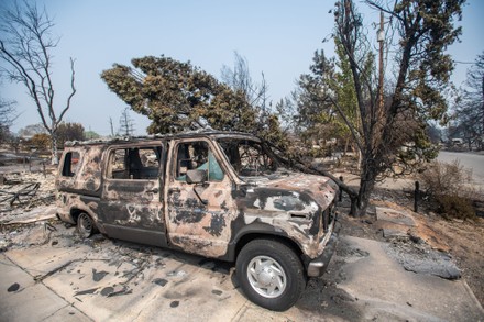 Almeda Fire Aftermath, Talent, Oregon, USA - 17 Sep 2020 Stock Pictures ...