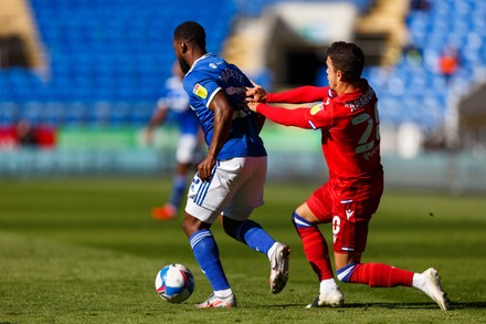 4,000 Cardiff city v reading Stock Pictures, Editorial Images and