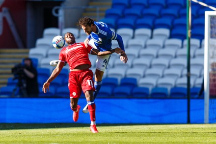 4,000 Cardiff city v reading Stock Pictures, Editorial Images and