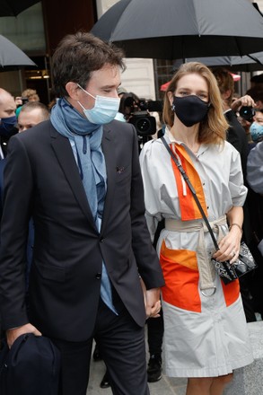 Antoine Arnault and his girlfriend upon arrival to the cocktail