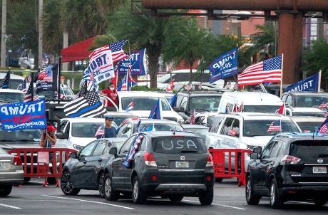 Thousands Trump Supporters Attend Mass Caravan Editorial Stock