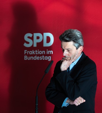 SPD faction meeting, Berlin, Germany - 27 Oct 2020