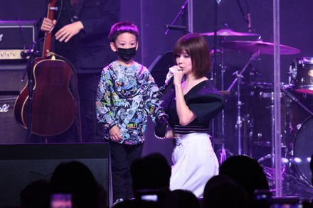 Vivian Hsu in concert, V Live, Taipei, Taiwan, China - 27 Oct 2020