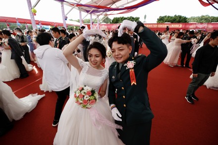 Military mass wedding with two LGBT couples in Taiwan, Taoyuan - 30 Oct 2020