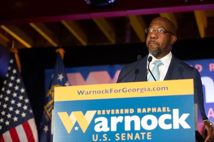 Raphael Warnock rally in Atlanta, USA - 03 Nov 2020