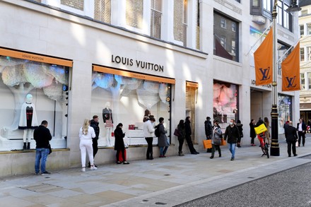 Louis Vuitton Shop in London Editorial Photo - Image of today