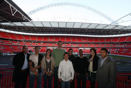Tom Daley Jr Badrick Rachael Latham Emile Pidgeon Shanaze Reade Gilkes Scott And Louis Smith With Olympic Gold Medalist Jason Gardener And Rugby Player Jason Robinson At Wembley. The Daily Mail's Magnificent 7 Olympic Hopefuls