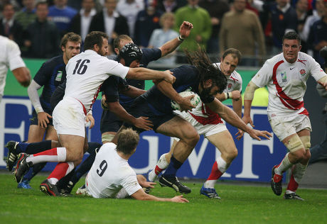 George Chuter Andy Gomarsall Mike Catt And Martin Corry Halt Sebastien Chabal. Rugby World Cup 2007. Semi- Final France V England. England Won The Match At The Stade De France Paris 14-9.