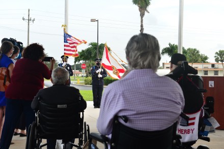 Veterans Nursing Home Sit Outside Veterans Editorial Stock Photo 