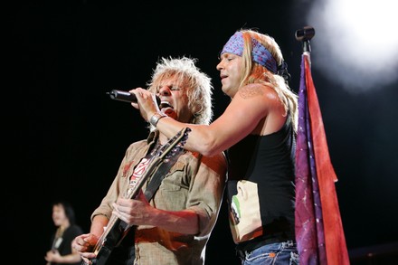 Poison in concert, First Midwest Bank Amphitheatre, Tinley Park, Illinois, USA - 17 Jul 2007